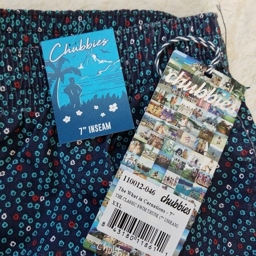 Chubbies The What in Carnations Classic Swim Trunks - Picture 7 of 8
